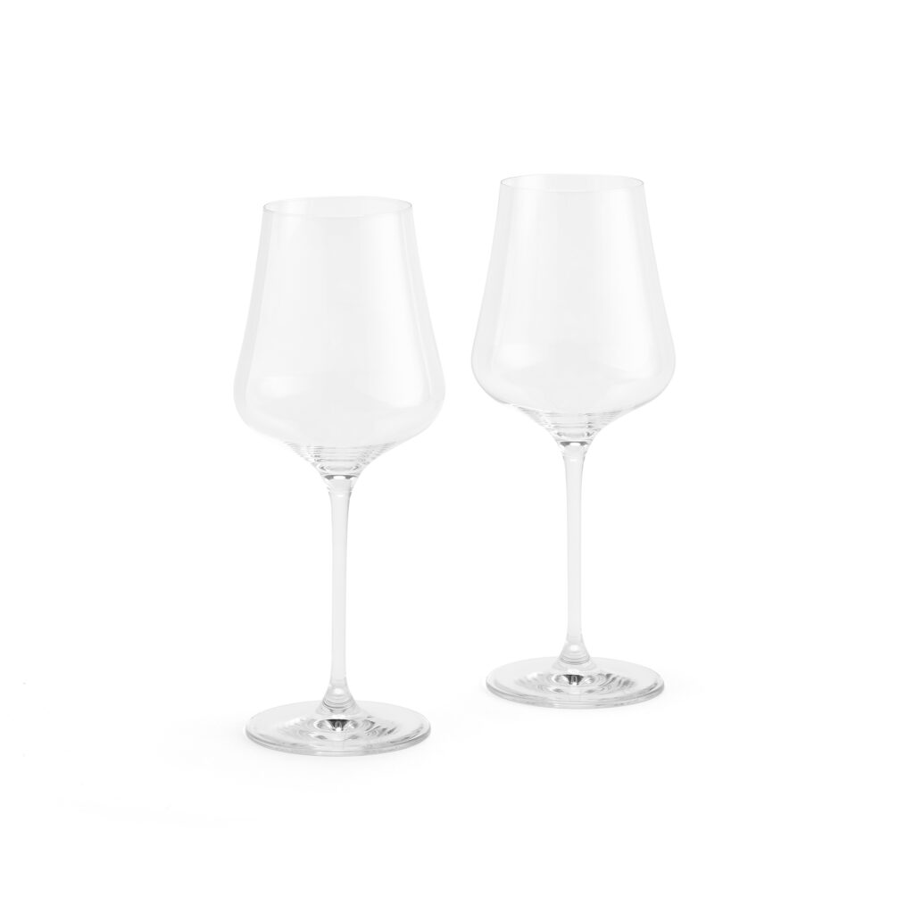 Weinglas StandArt von GABRIEL-GLAS. Das elegante Glas hat ein schlankes Design mit einem feinen Rand, das die Qualität und Handwerkskunst des Glases betont, ideal für die Präsentation und den Genuss von Wein.